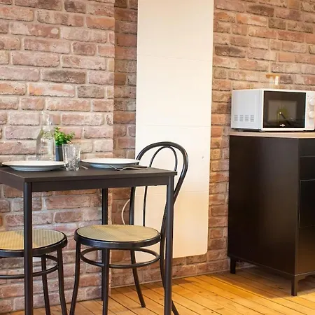 Skyline,downtown Station, Terrace, Netflix * Reims