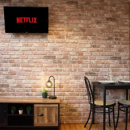 Skyline,downtown Station, Terrace, Netflix Reims