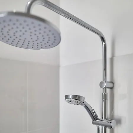 Skyline,downtown Station, Terrace, Netflix Reims