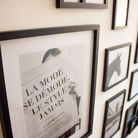 Skyline,downtown Station, Terrace, Netflix