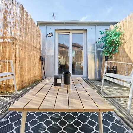 Skyline,downtown Station, Terrace, Netflix * Reims
