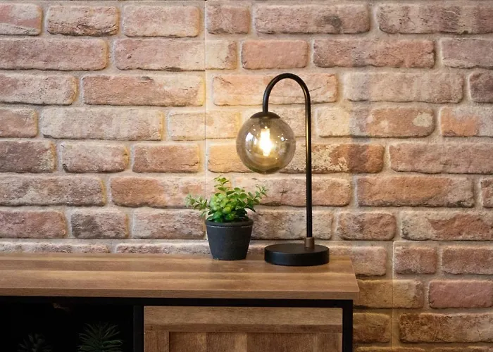 דירה Skyline,downtown Station, Terrace, Netflix ריימס