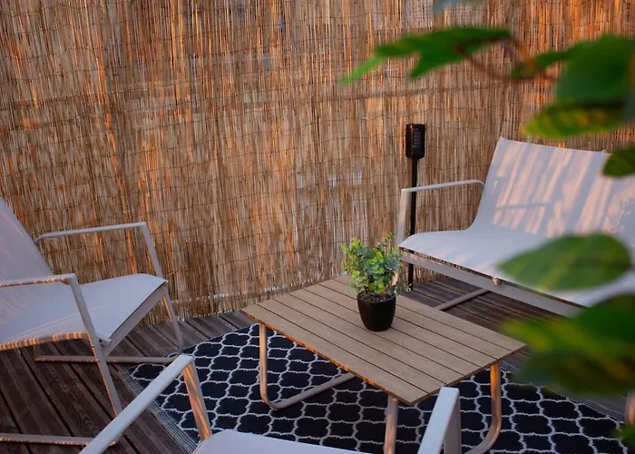 Skyline,downtown Station, Terrace, Netflix דירה ריימס