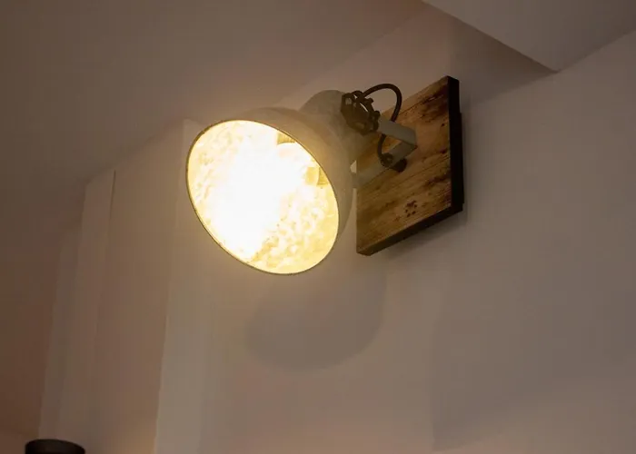 Skyline,downtown Station, Terrace, Netflix דירה