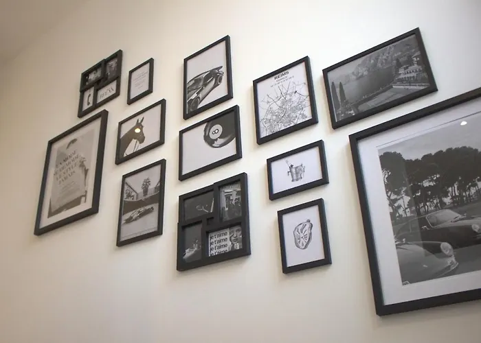 Skyline,downtown Station, Terrace, Netflix ריימס